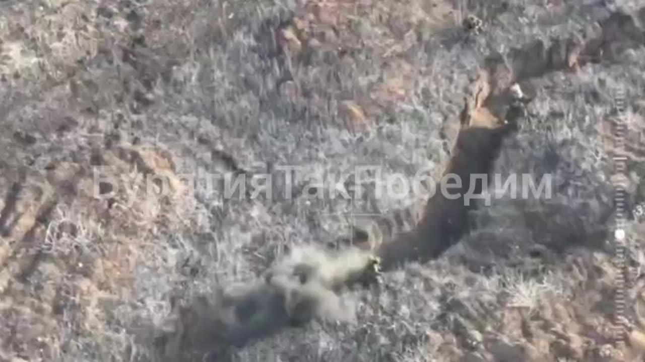 Russian Troops Clear a Ukrainian Trench