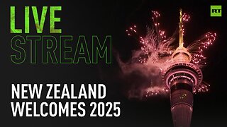 New Zealand sets off fireworks to welcome the New Year