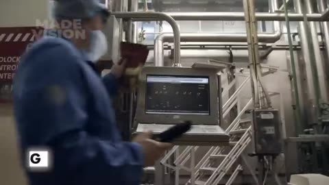 "From Dough to Crunch: Unveiling the Secret Pringles Factory Journey! 🍟✨"