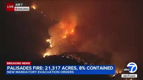 Latest update on Palisades Fire flare-up that forced evacuations in Brentwood