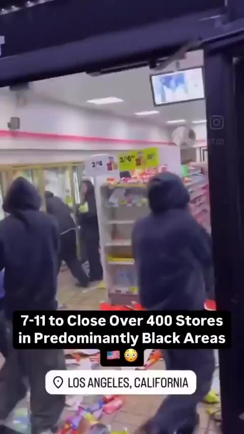 I wonder why all those 7-11 stores are shutting down.