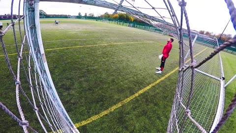 ANGRY GINGE Takes on GOALIE WARS Vs. Pro WREXHAM Goalkeeper Mark Howard!