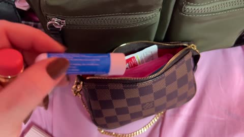 What's in my DKNY Damian Satchel Bag from Ross.