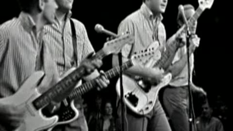 Beach Boys - Papa Oom-Mow-Mow = Live 1964