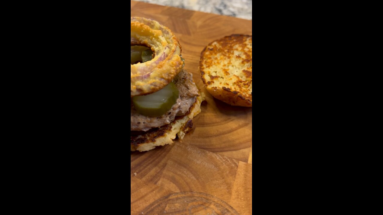 KETO Burger and Onion Rings