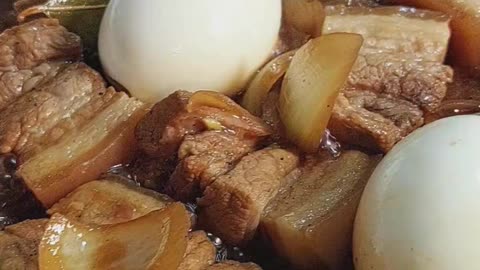 Easy & Tangy Pork Adobo with Egg Recipe | Savory Filipino Classic for a Flavorful Meal in Minutes!🍲