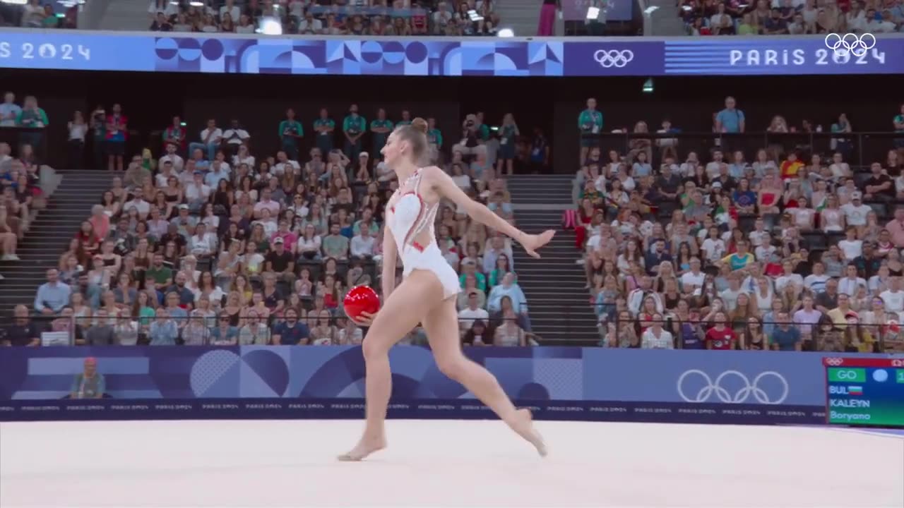 Boryana Kaleyn with a brilliant Ball perfomance! 😮‍💨🪩