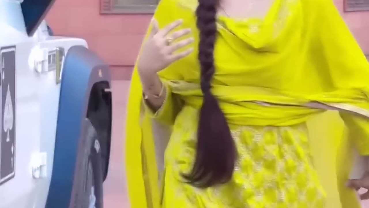 Kudi Rajke Sunakhi New Punjabi Song๐ต๐๐ถ