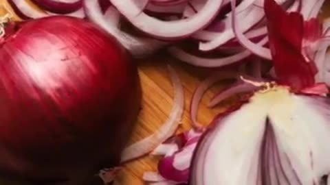 Two benefits of eating onion