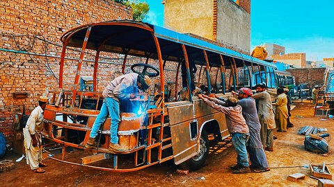 Handmade Isuzu Bus Production in Pakistan || Manufacturing of Isuzu Bus