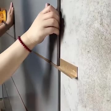 Awesome bathroom tile idea that's sure to impress!