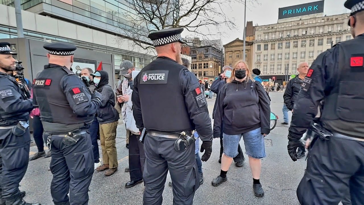 Pro Hamas/Commies Attack Rally and Get Personal at Jewish Vigil