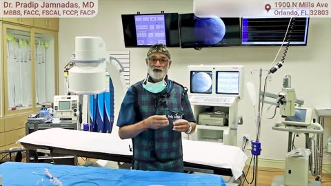 What is a Cardiac Catheterization (Coronary Angiogram) and How is it Performed?