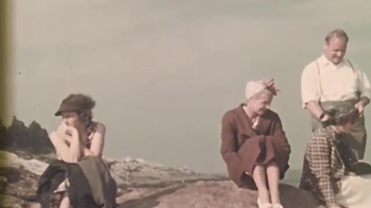 Seck Reel 7: Colorized 1935 Life