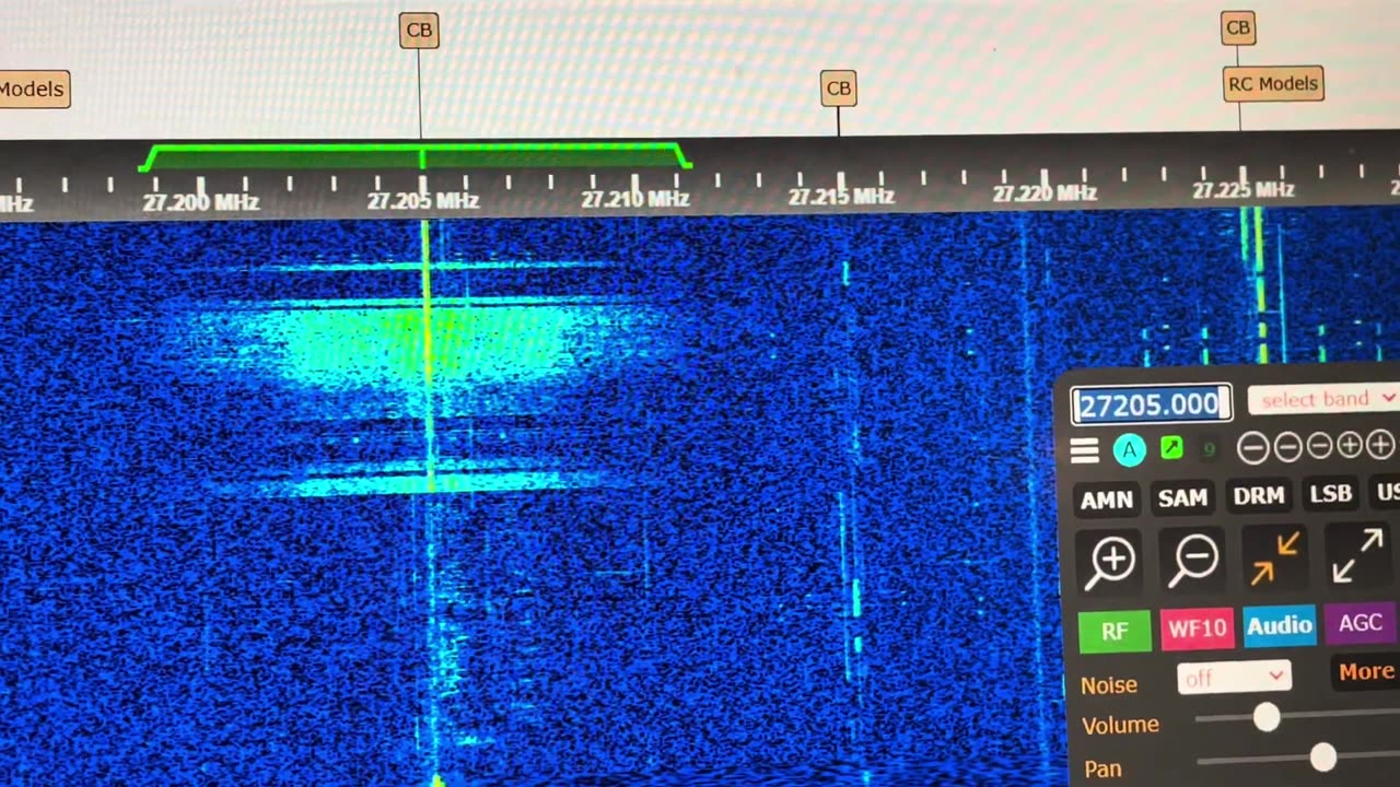 27.925 Russian Taxi Cab Radio Dispatcher YL Olga Taxis On 27 LMR [G8JNJ SDR] 02 20