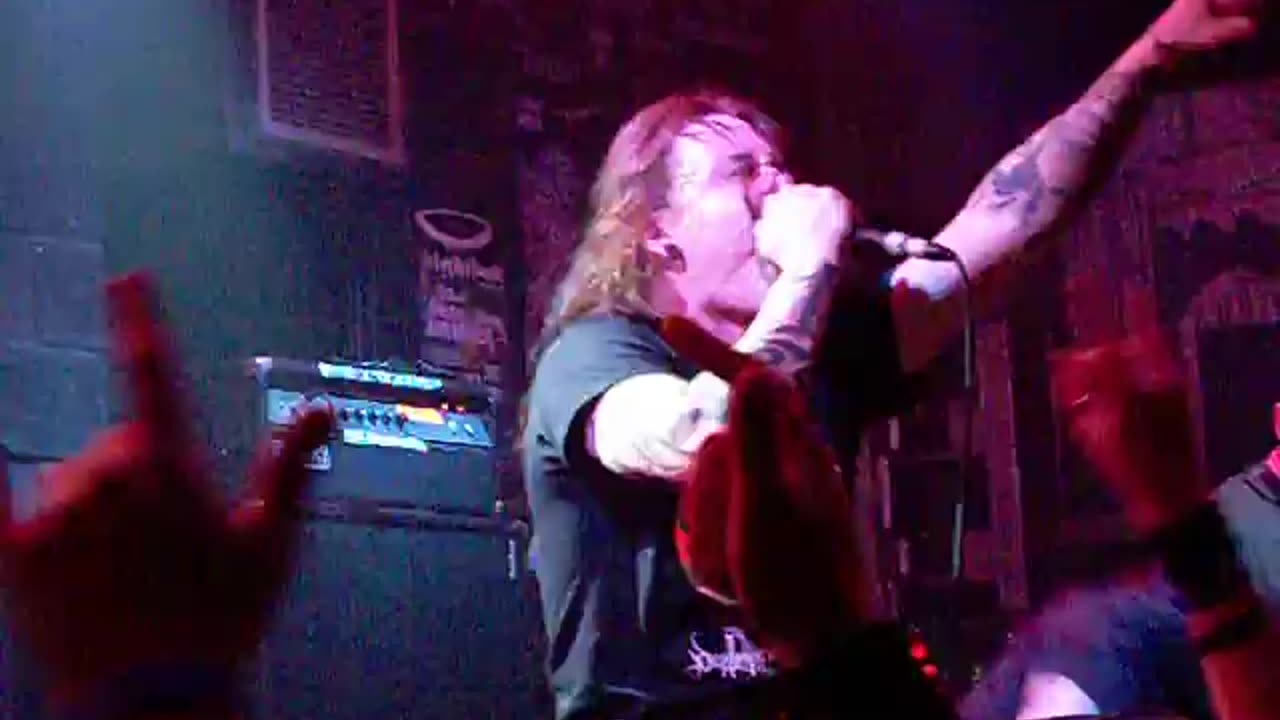 2010-02-20 Nightrage - Scathing [Eightball Club]