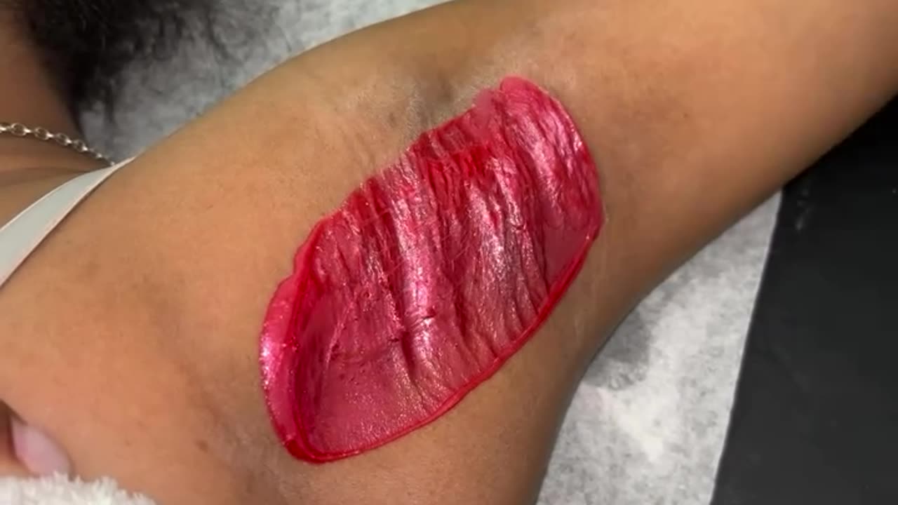 Underarm Waxing with Sexy Smooth Cherry Desire Hard Wax | @beautyx.myah