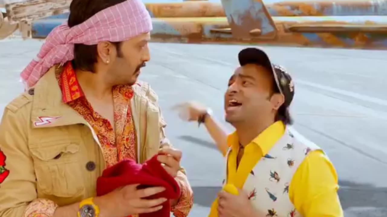 Dhamal funny clip