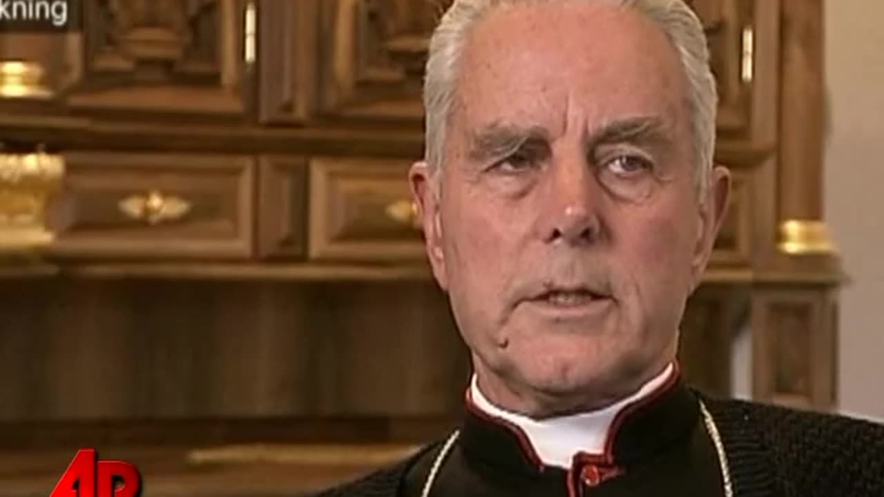Bishop Richard Williamson Holocaust