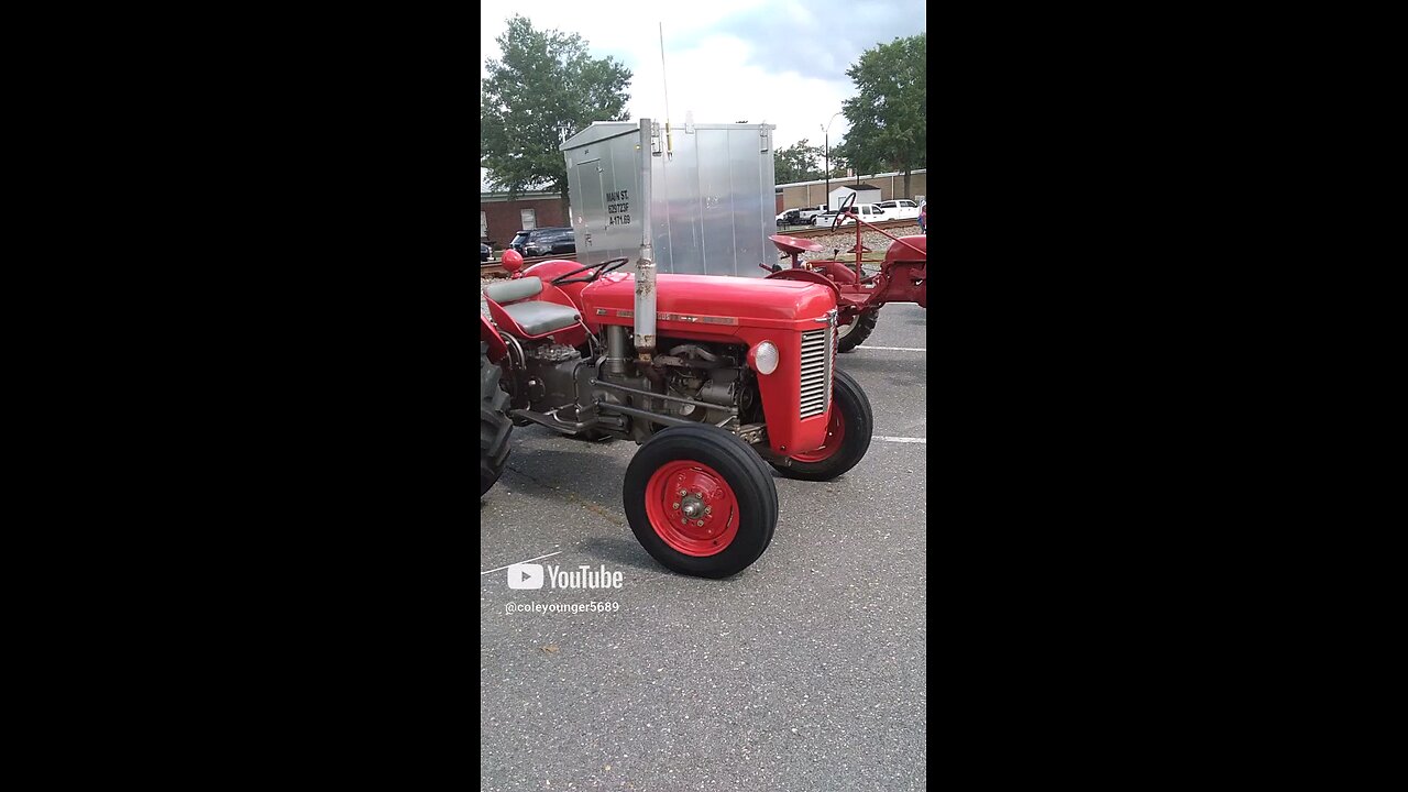 Yep tractors can't leave them out .. support the farmers because I like to eat πΊπΈππ