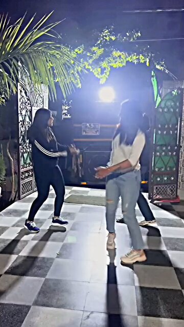 use headphone with high volume