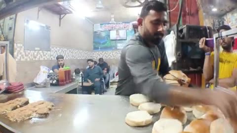 Exploring Lahore's Best Street Foods: A Foodie's Dream!