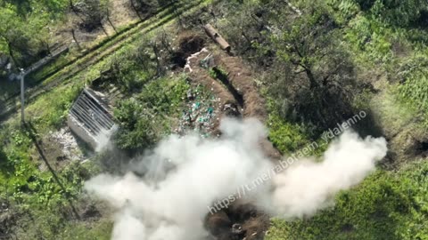 Great example of the firepower of the BMP-3's 2А70 100mm gun
