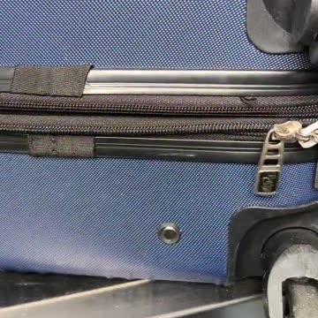 💥🔥💥 Hack a suitcase or a back pack like a pro. Then zip left when done to cover up your tracks