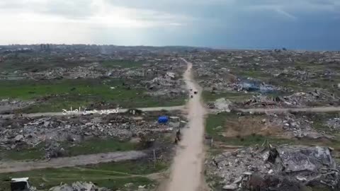 This was the village of Al-Mughraqa in Gaza 🇵🇸. It was home to 12,000 Palestinians.