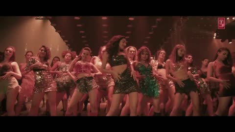 Full Video_ Psycho Saiyaan _ Saaho _ Prabhas, Shraddha K _ Tanishk Bagchi,Dhvani Bhanushali,Sachet T