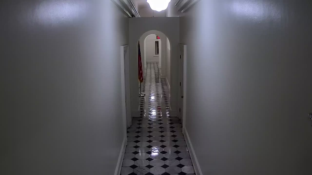 0301USCS03WestCorridornearS333_2021-01-06_03h40min01s173ms.mp4