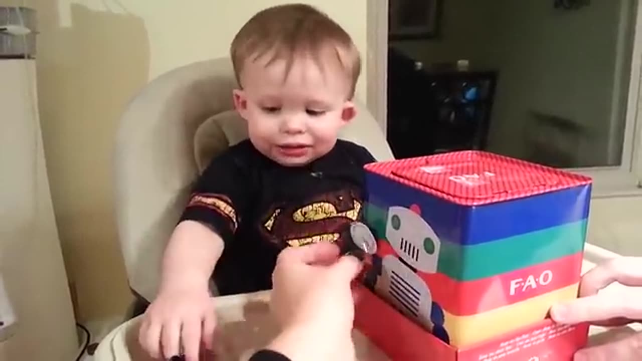 Babies scared funny videos