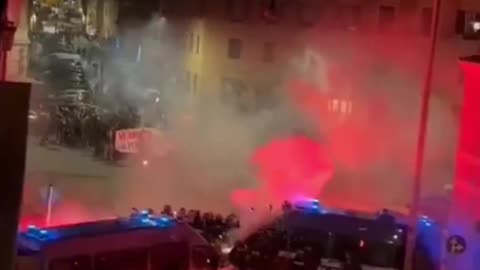 Communists attack police and a synagogue in Rome.