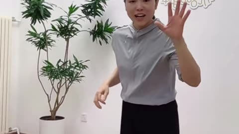 0134.拉伸三立蹲