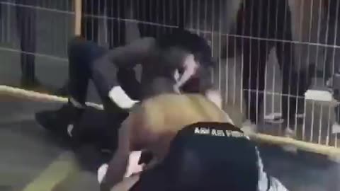 Wild WWE-Style Street Fight: Chaos Unleashed!