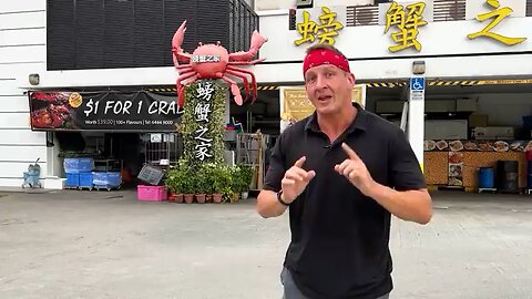 Singapore's RECORD BREAKING Chili Crab!! Massive Seafood of Asia!!