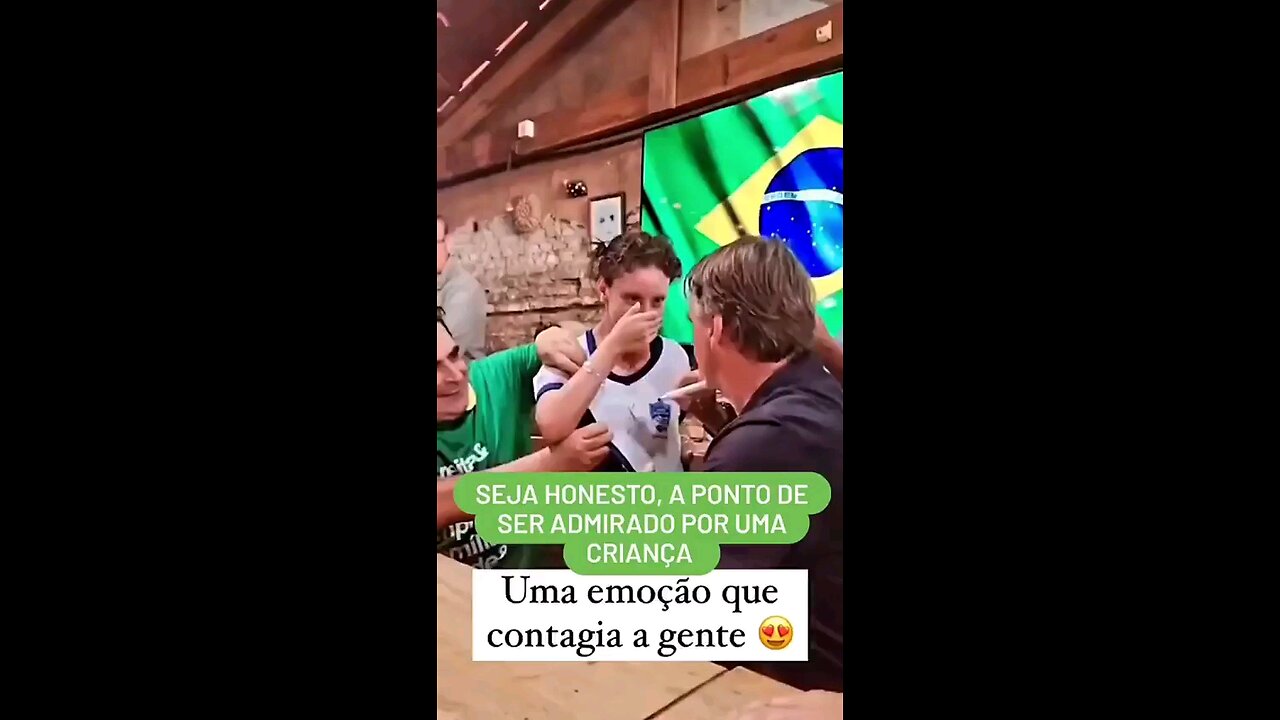 Olhem o Tamanho da Admiração Dessa Criança, Pelo Presidente Jair Messias Bolsonaro.🇧🇷🇺🇲