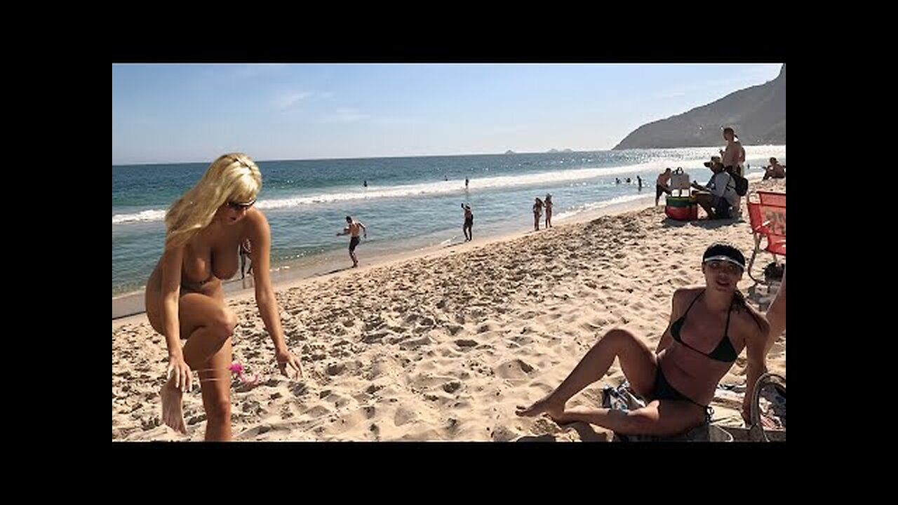 peterpan lost wendy on the🇧🇷 Rio de Janeiro Leblon Beach"4k #trending