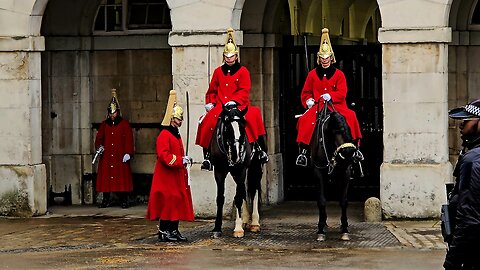 The Famous Changing of the Guard Ceremony at Horse Guards in London ❤️ 🇬🇧 Filmed: 9 Feb 2025