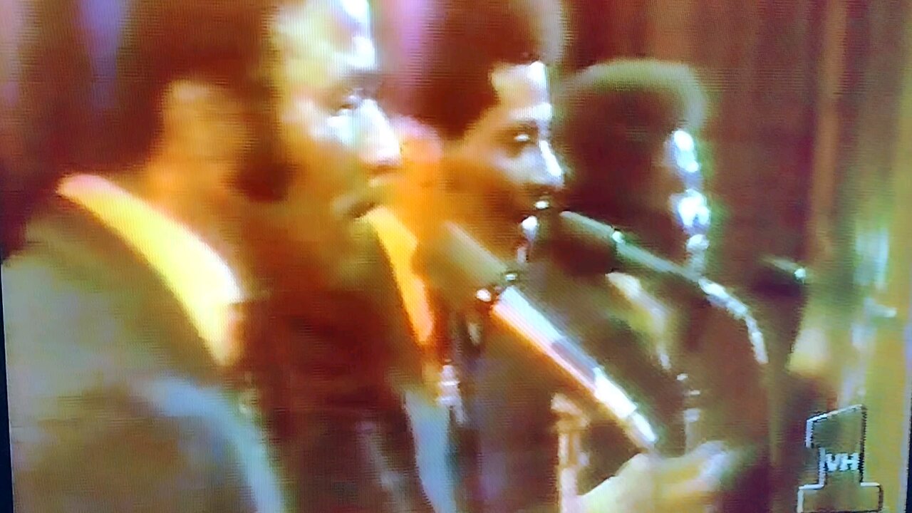 The O'Jays For The Love Of Money Live 1974