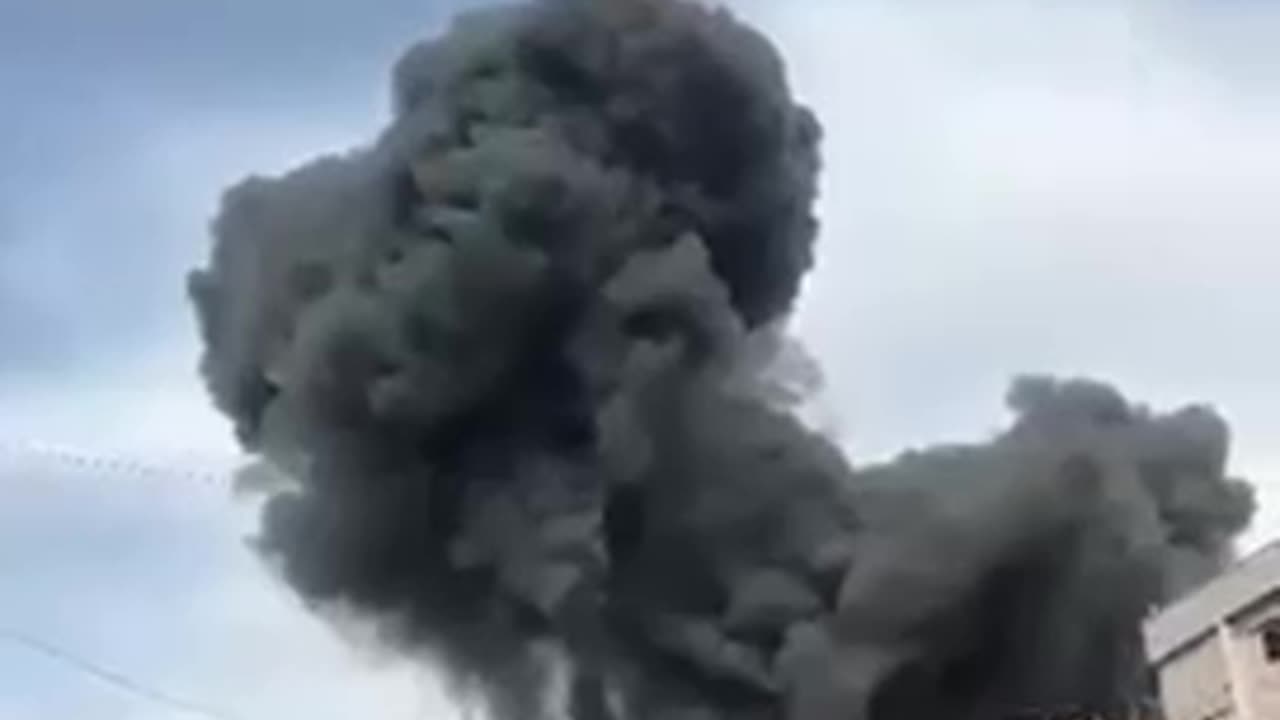 For the first time in 4 months, the IDF is attacking Beirut!!