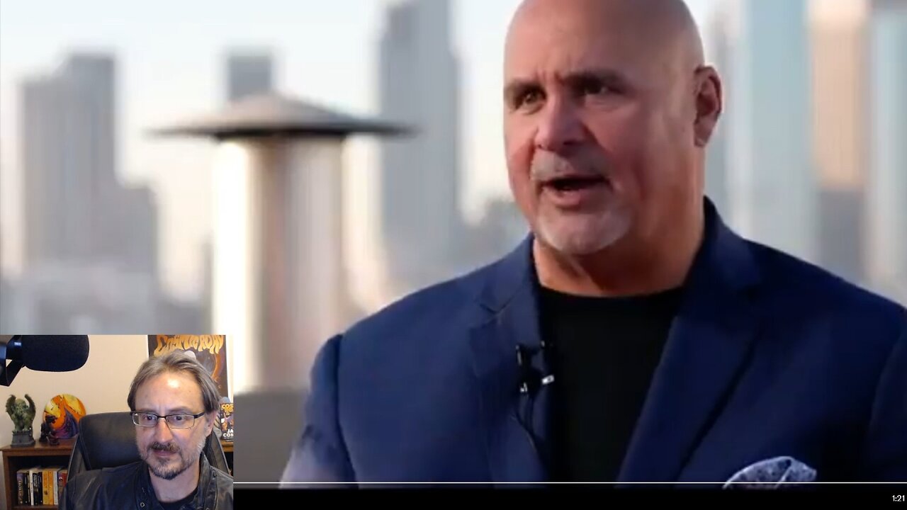UFO News Round-up! The Battle over UFO Disclosure, Space Force Secret Mission and More!