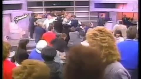 globalist media vs controlled opposition confrontation