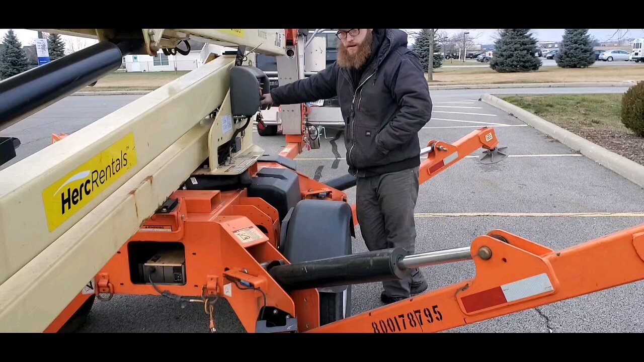 How to change Acorn Parking Lot Light Bulb #fyp #foryou #diy #explore #explorepage #foryoupage