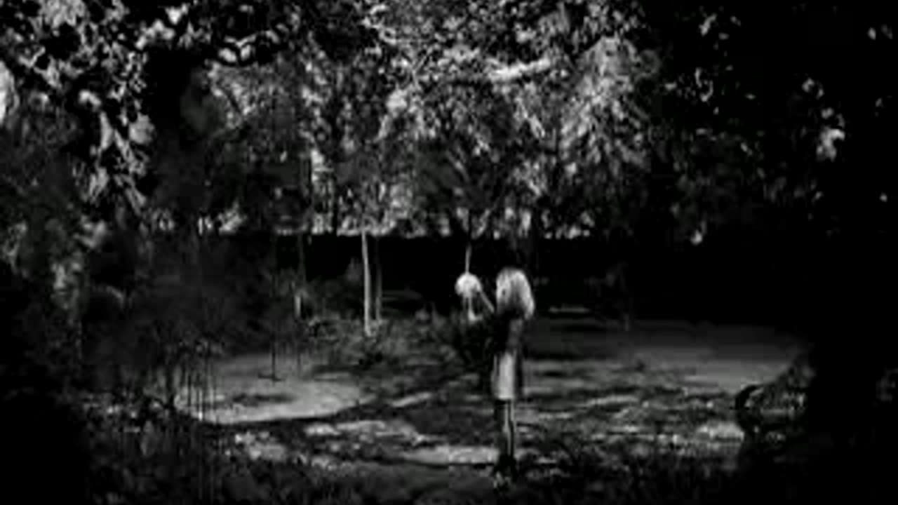 the curse of the cat people 1940's movie