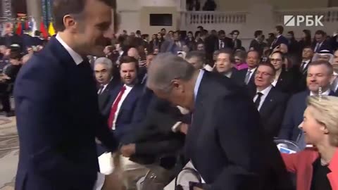 Emmanuel Macron deliberately ignores Indian Prime Minister Narendra Modi at the Ai Summit in Paris