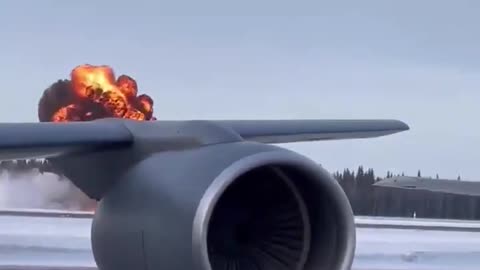 Stunning Video of US F-35A Tumbling to the Ground After Pilot Ejects in Alaska