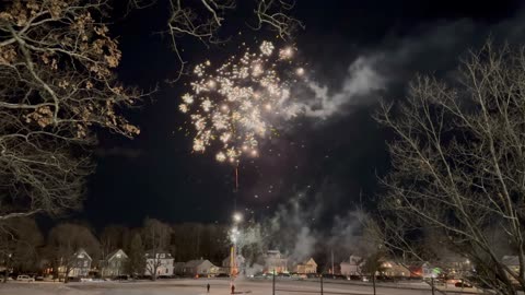 Black Ice Hockey Fireworks Return To White Park