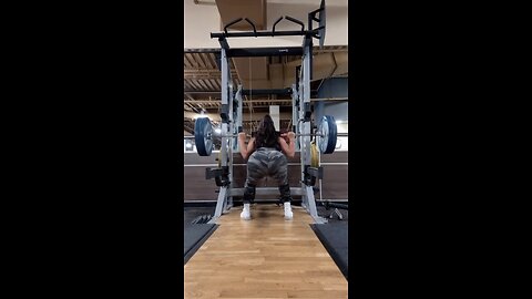 #GYMGIRL #Pickuplines #Fitnessmodels