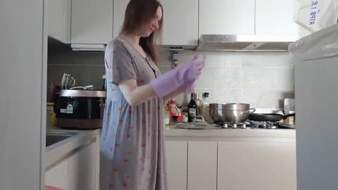 Sexy video cooking